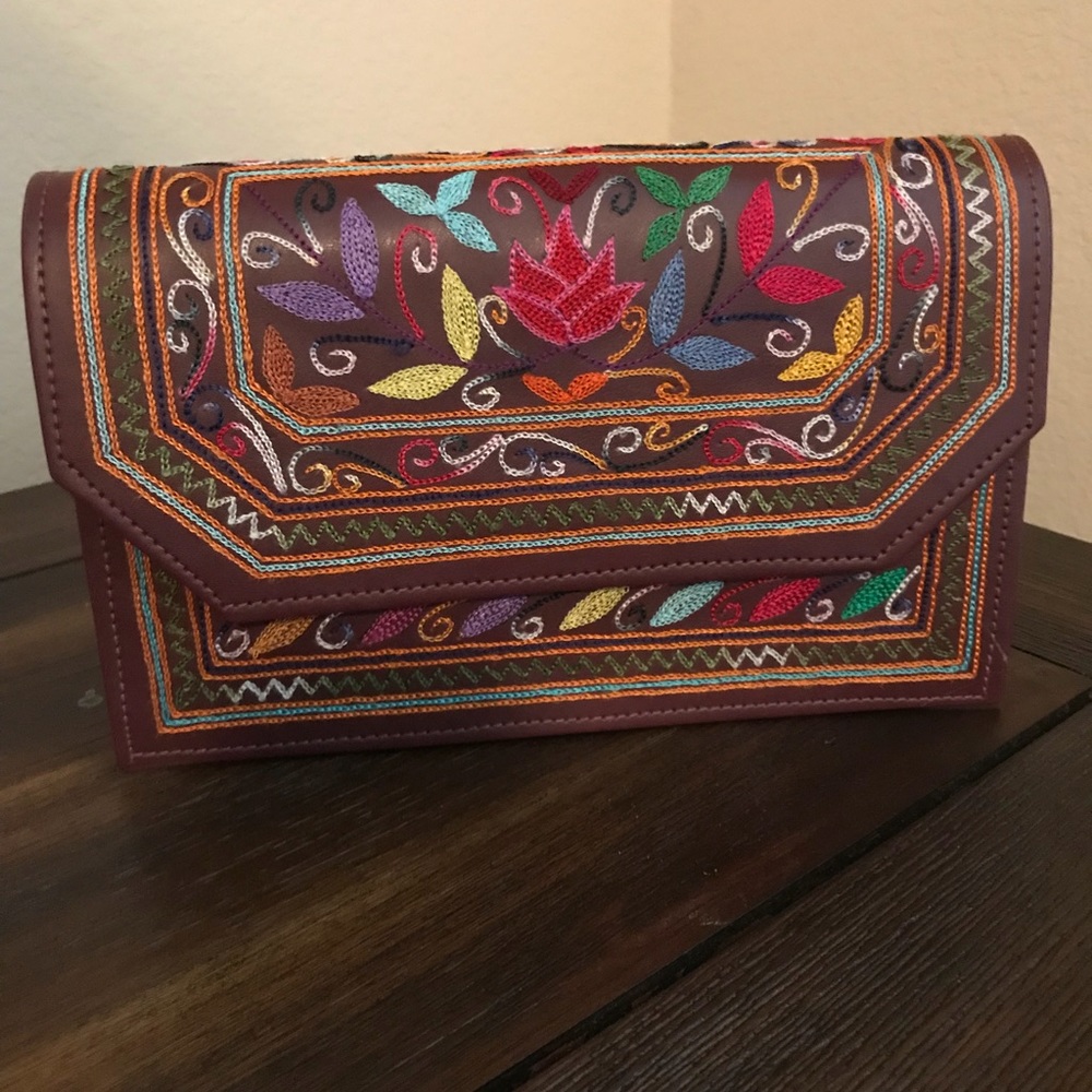 Clutch/shoulder bag